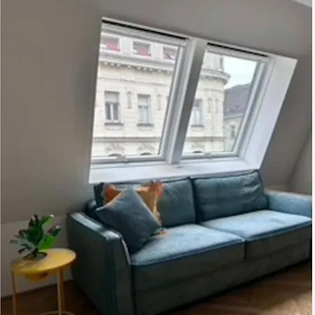Freshly Renovated Apartment In Trendy Area L Hg21 Vienna Exterior photo