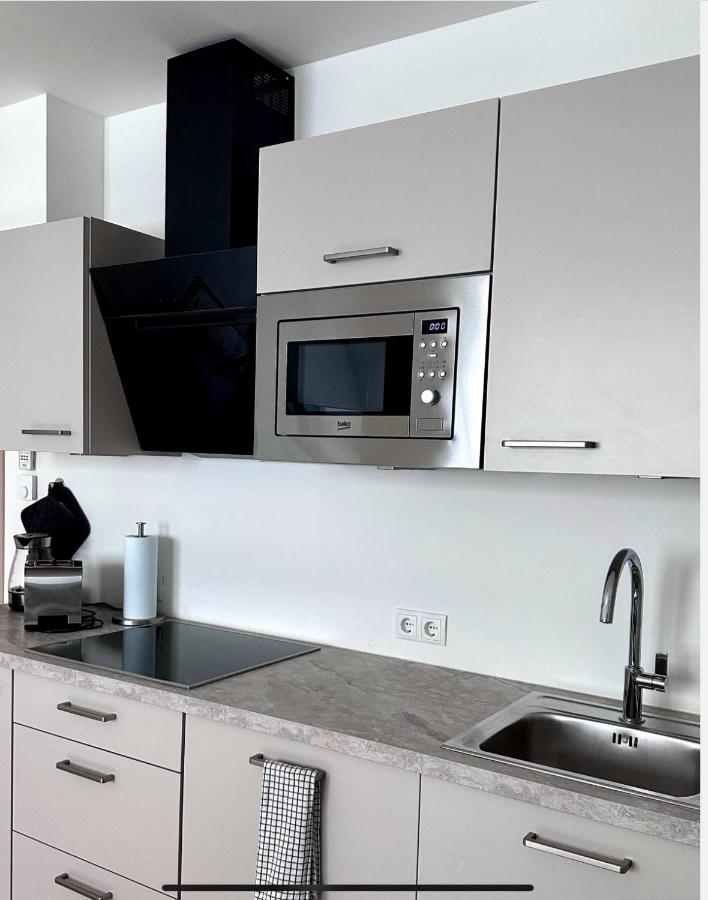 Freshly Renovated In Trendy Area L Hg21 Apartamento