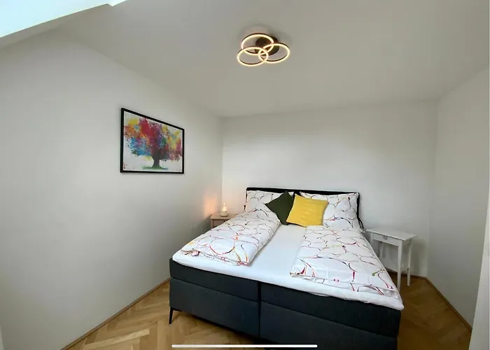 Freshly Renovated Apartment In Trendy Area L Hg21